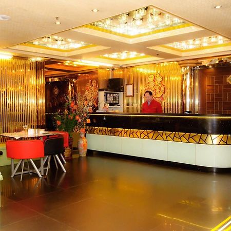 Holiday Hotel Macau Luaran gambar
